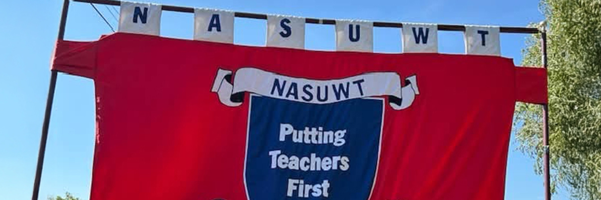 NASUWT national banner against sky BANNER.jpg
